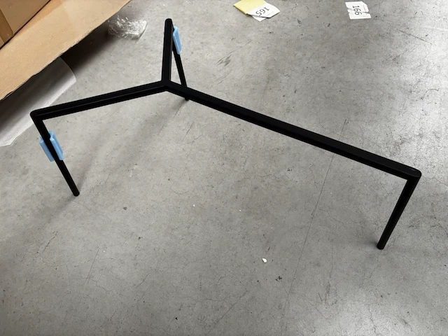 1 salontafel organische vorm - bianco + onderstel - afbeelding 4 van  4