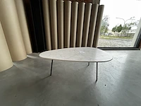 1 salontafel organische vorm carrara - afbeelding 1 van  3