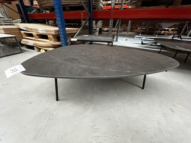 1 salontafel organische vorm - afbeelding 1 van  2