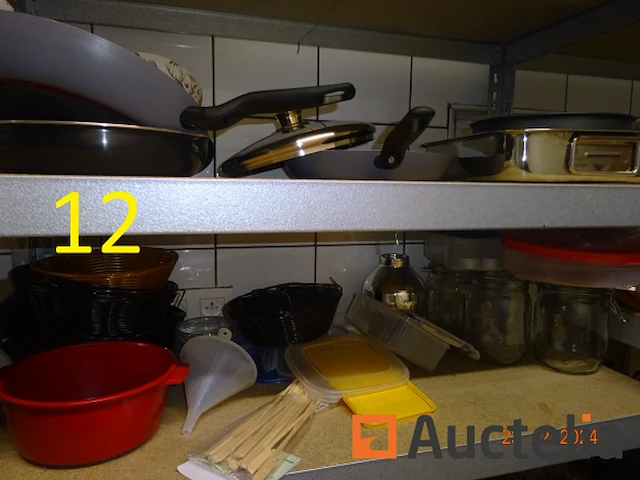 1 set diverse dranken (sprite, shewppe, picon, aperitief), 1 set culinaire items - afbeelding 5 van  7