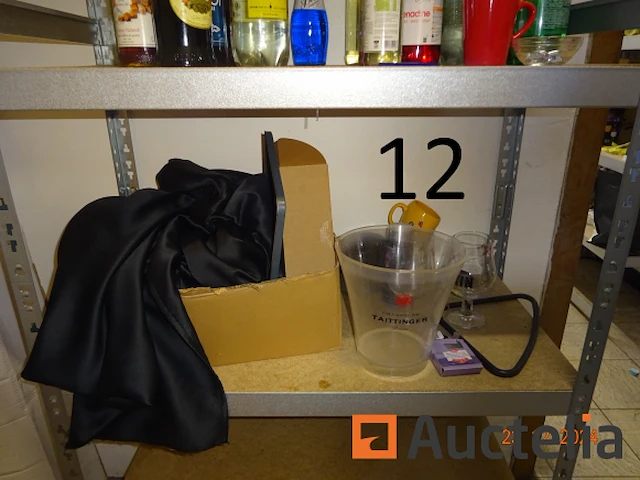 1 set diverse dranken (sprite, shewppe, picon, aperitief), 1 set culinaire items - afbeelding 6 van  7