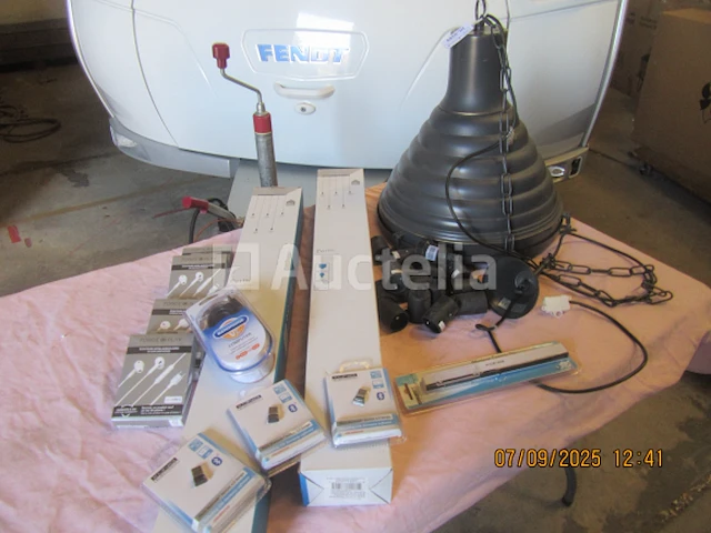 1 set elektrische en elektronische artikelen ca. 20 stuks - afbeelding 1 van  7