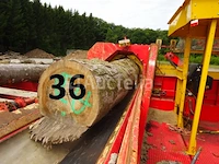 1 set van +/- 20 boomstammen +/- 2m20 lang/diam. 40cm + de 4 stuks op de machine - afbeelding 2 van  6
