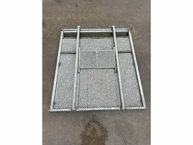 1 set van 10 stalen vangrails - afbeelding 4 van  4