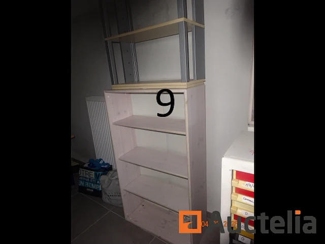 1 set van 4 metaal kasten met lades in pvc dim. 35-90-105, 2 rekken in hout en 1 rek grijs en beige - afbeelding 2 van  4