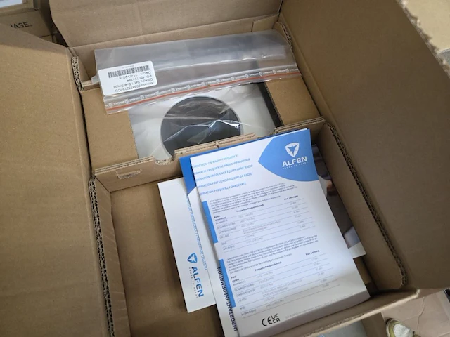 1 single pro 3 ph c 16a laadstation - afbeelding 1 van  5