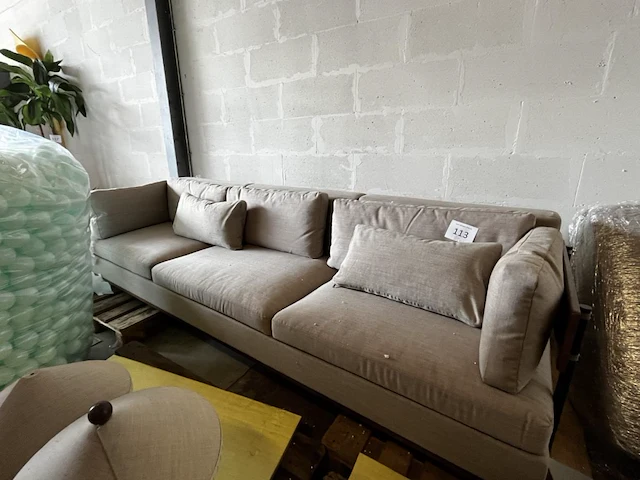 1 sofa met bijzettafel - afbeelding 1 van  7