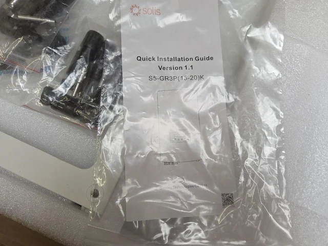 1 solis pv omvormer s5-gr3p10k-lv-be - afbeelding 7 van  8