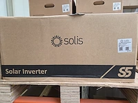 1 solis pv omvormer s5-gr3p6k-lv - afbeelding 1 van  10