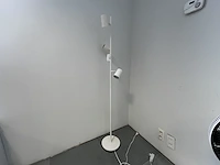 1 staanlamp - afbeelding 1 van  3