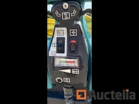 1 stuks tennant 443c-4 schrobzuigmachine - afbeelding 8 van  25