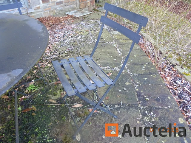 1 tafel vouwen strijkijzer terras van zwarte kleur, diam. 115/75 + 4 stoelen - afbeelding 1 van  2