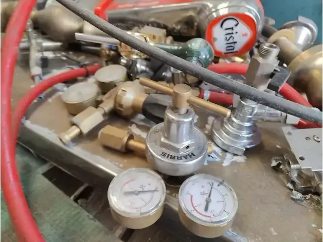 1 tapinstallatie getekend cristal, e.a. - afbeelding 4 van  6