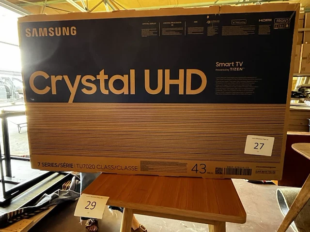 1 tv toestel samsung crystal hd - afbeelding 1 van  8