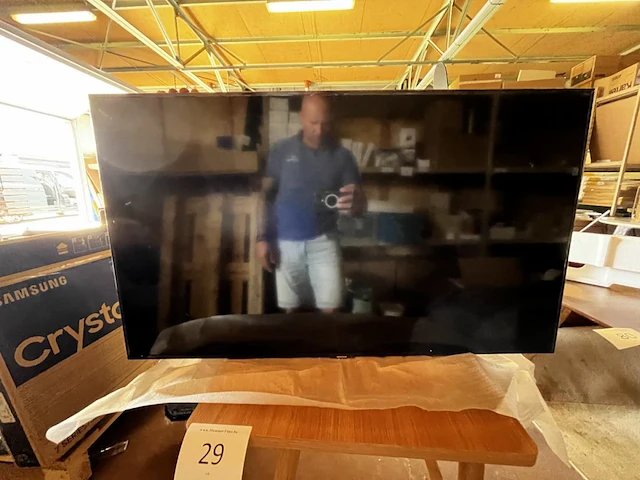 1 tv toestel samsung crystal hd - afbeelding 2 van  8