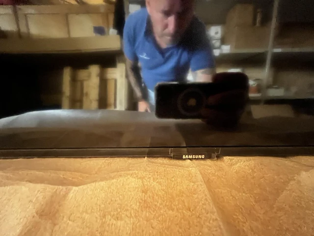 1 tv toestel samsung crystal hd - afbeelding 3 van  8