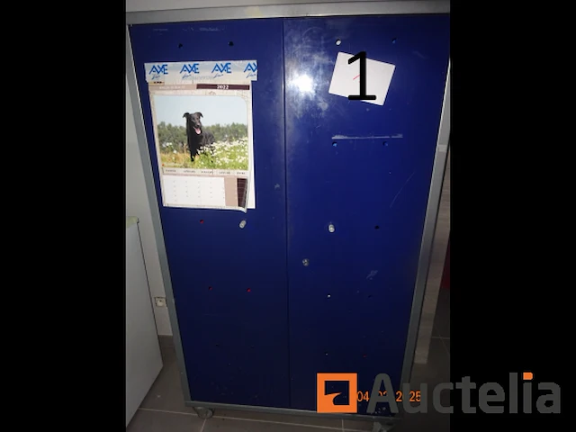1 tweedeurs metaal kast, blauw, op wielen 45-90-155 - afbeelding 2 van  2