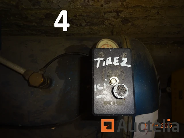 1 tweekoppige compressor - afbeelding 2 van  3