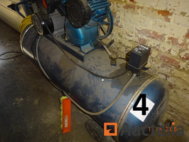 1 tweekoppige compressor - afbeelding 3 van  3