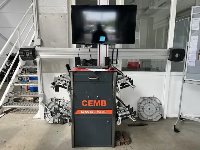 1 uitlijnmachine cemb dwa 3500 - afbeelding 1 van  12