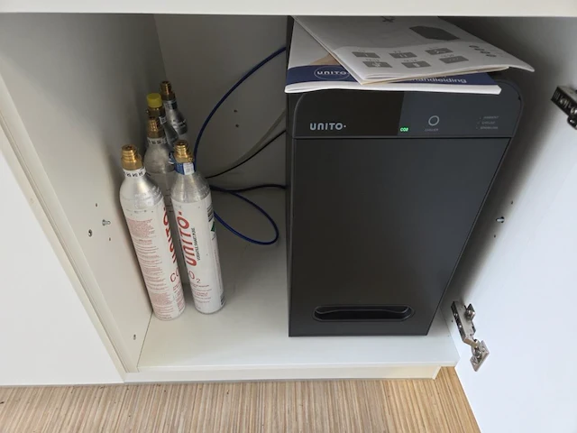 1 unito waterfiltersysteem sparkle smart water system - afbeelding 1 van  4