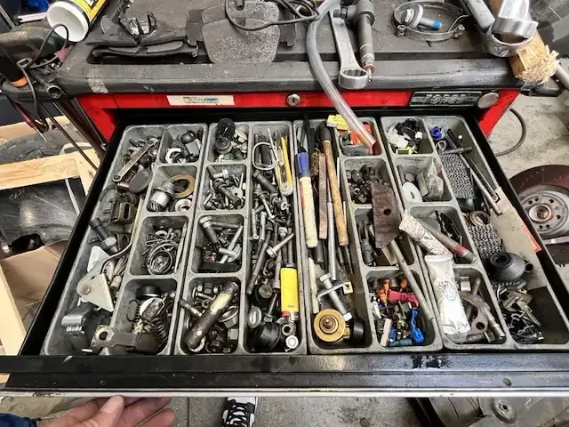 1 verrijdbare gereedschapskar forge - afbeelding 8 van  12