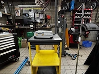 1 verrijdbare kar vv. acculader gys flash 50.12 hf - afbeelding 1 van  4