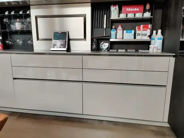 1 volledige demo keuken met apparatuur - afbeelding 10 van  62