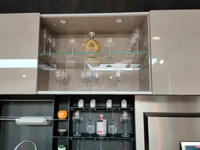 1 volledige demo keuken met apparatuur - afbeelding 20 van  62