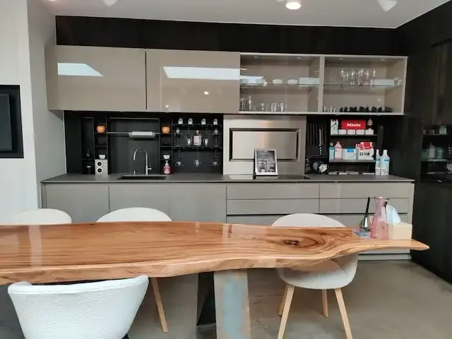 1 volledige demo keuken met apparatuur - afbeelding 34 van  62