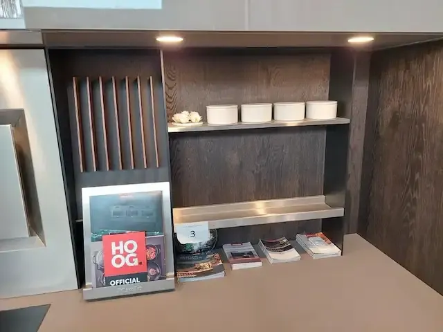 1 volledige demo keuken met apparatuur - afbeelding 54 van  62