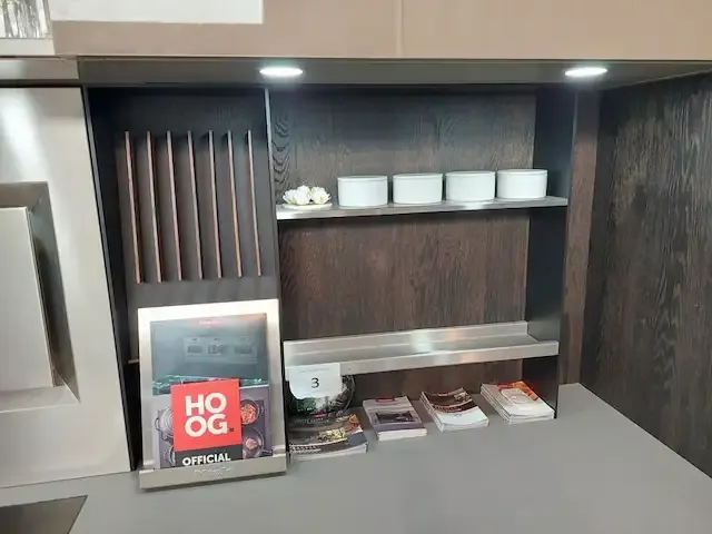 1 volledige demo keuken met apparatuur - afbeelding 55 van  62