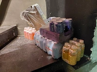 1 volledige inhoud bijkeuken, bureau en kelder - afbeelding 9 van  40