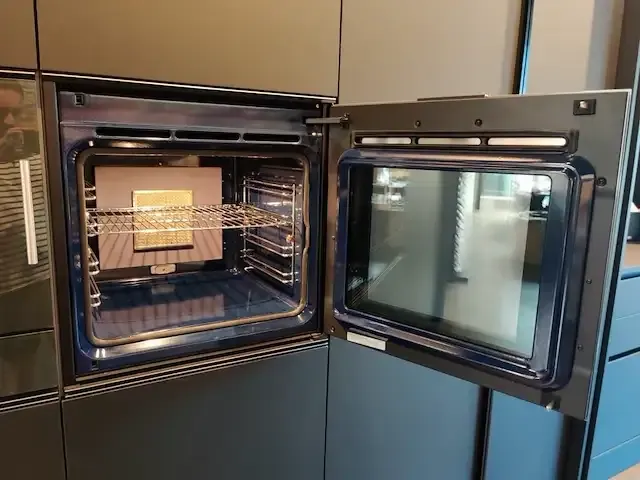 1 volledige keuken met apparatuur - afbeelding 46 van  103