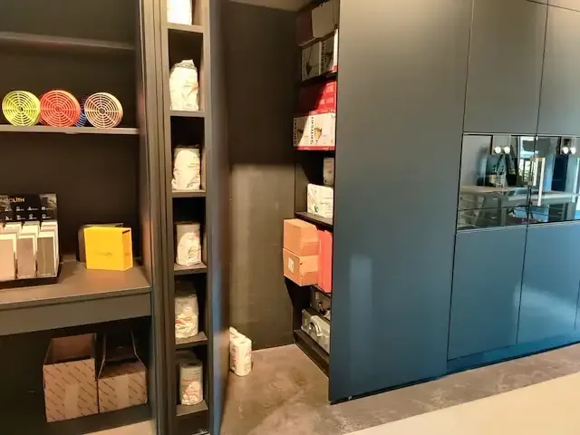 1 volledige keuken met apparatuur - afbeelding 70 van  103