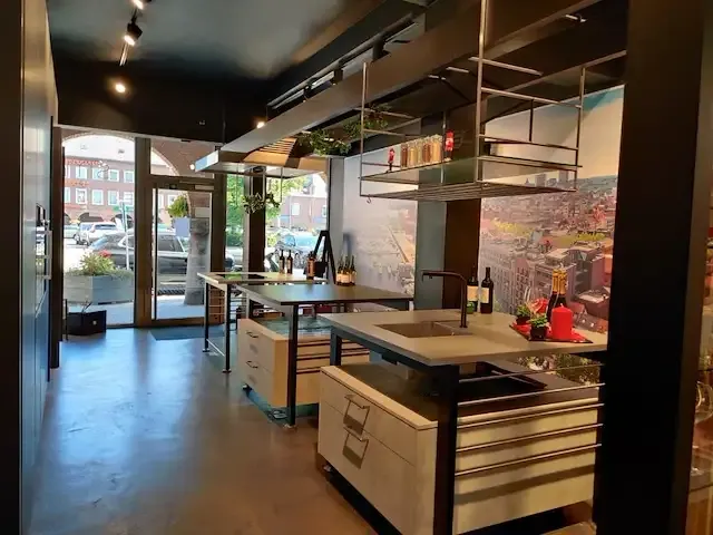 1 volledige keuken met apparatuur - afbeelding 60 van  103