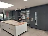 1 volledige keuken met apparatuur