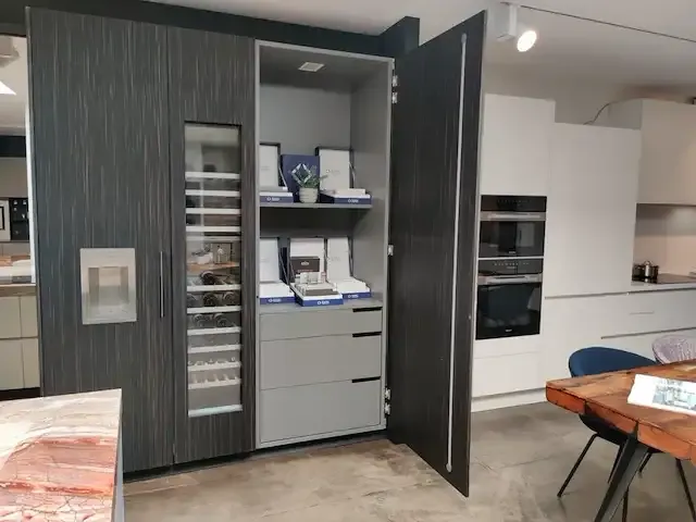 1 volledige keuken met apparatuur - afbeelding 40 van  63