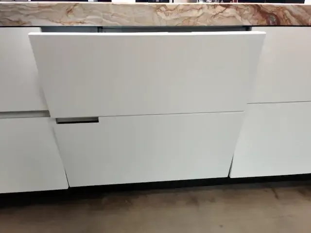 1 volledige keuken met apparatuur - afbeelding 50 van  63