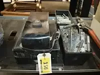 1 voltmeter zvg 1 voltmeter unigor p in leder koffer - afbeelding 1 van  2