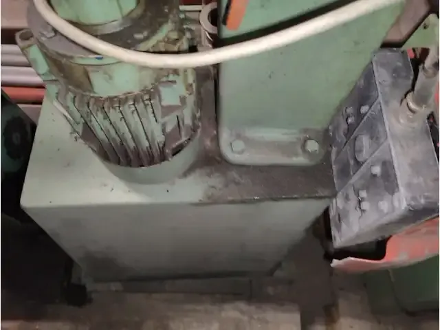 1 voormachine yorg 5320 - afbeelding 7 van  8