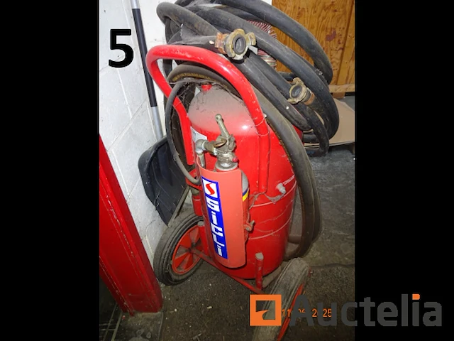 1 waterblusser op wielen, type aqua 50 m1 van het merk sicli - afbeelding 2 van  3