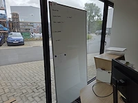 1 whiteboard - afbeelding 1 van  1