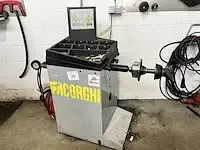 1 wielbalanceermachine corghi 650 proline - afbeelding 1 van  7