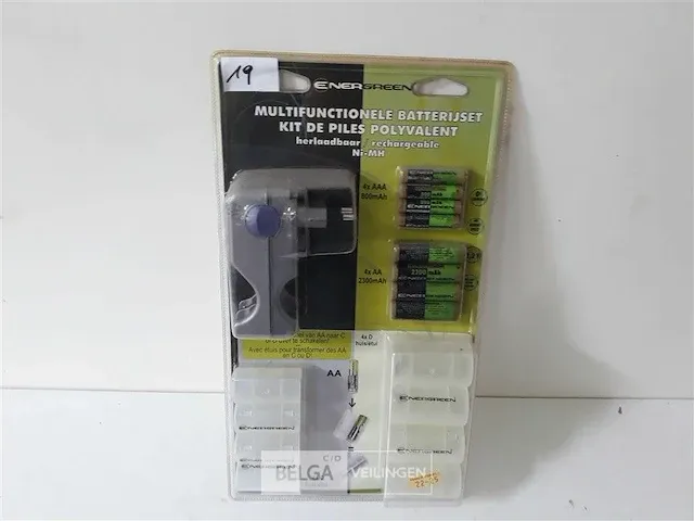 1 x batterijlader voor aaa-aa met verloophulzen kwaliteit batterijen niet gekend - afbeelding 1 van  2