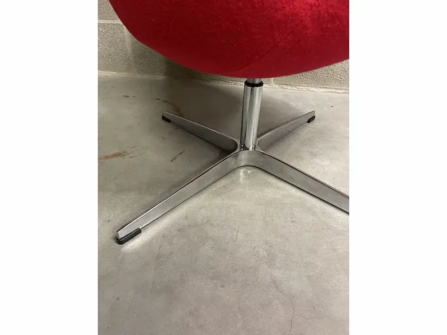 1 x design stoeltje rood - afbeelding 1 van  3