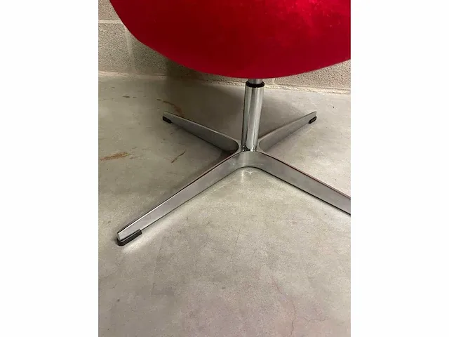 1 x design stoeltje rood - afbeelding 1 van  3