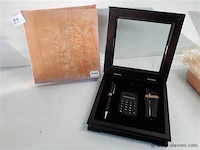 1 x giftset in showdoos - afbeelding 1 van  2