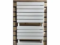 1 x h1760xb600 mat wit dubbele badkamerradiator farko - afbeelding 2 van  4