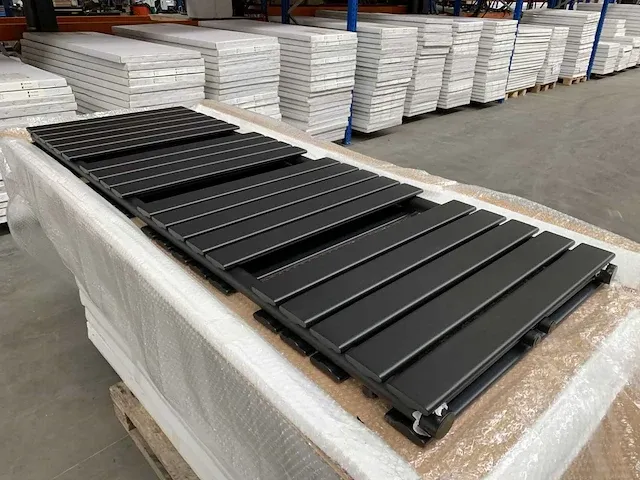 1 x h1760xb600 mat zwart dubbele badkamerradiator farko - afbeelding 3 van  4